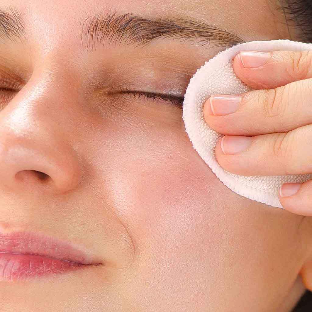 Laboratoires de Biarritz Cleansing Care Biphase Make-up Remover Eyes & Lips - Image 2